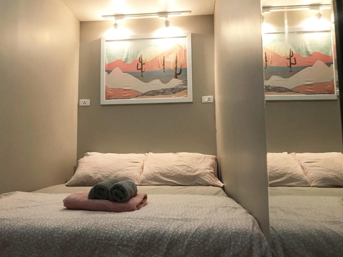 Kamin Bird Hostel Bangkok Exterior photo