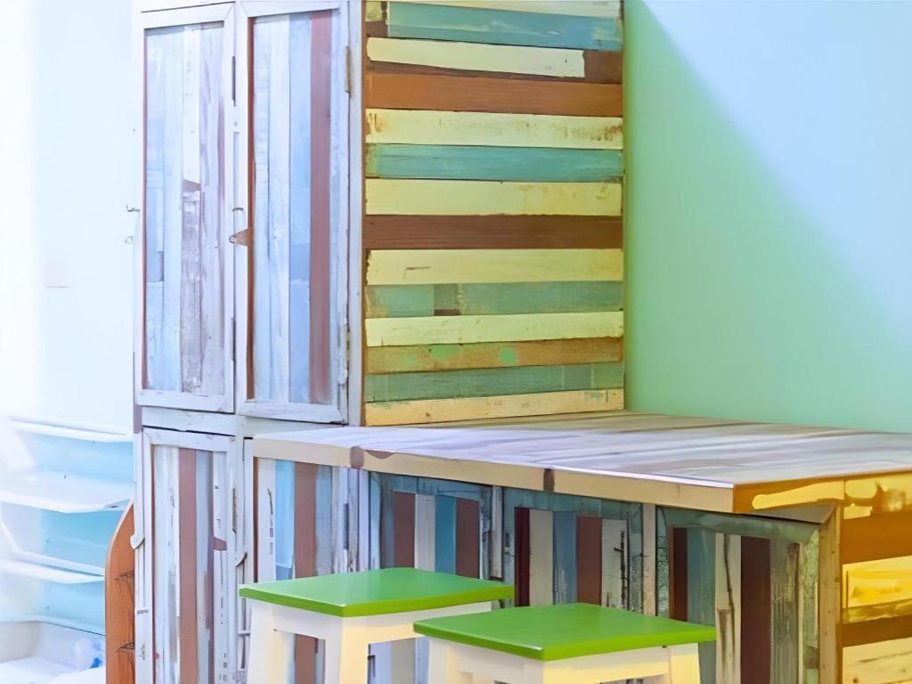 Kamin Bird Hostel Bangkok Exterior photo